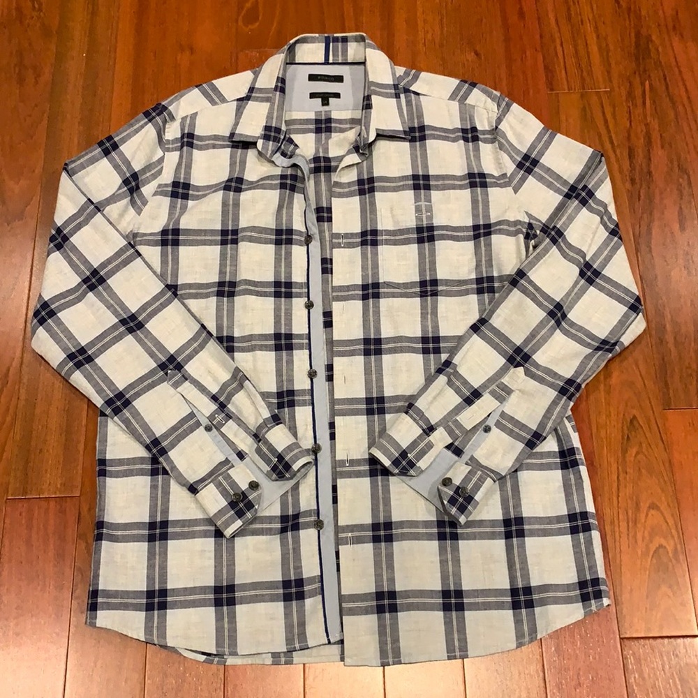 Men’s RW & Co. Checkered shirt size L